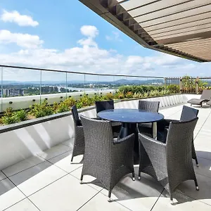 Meriton 5* Canberra